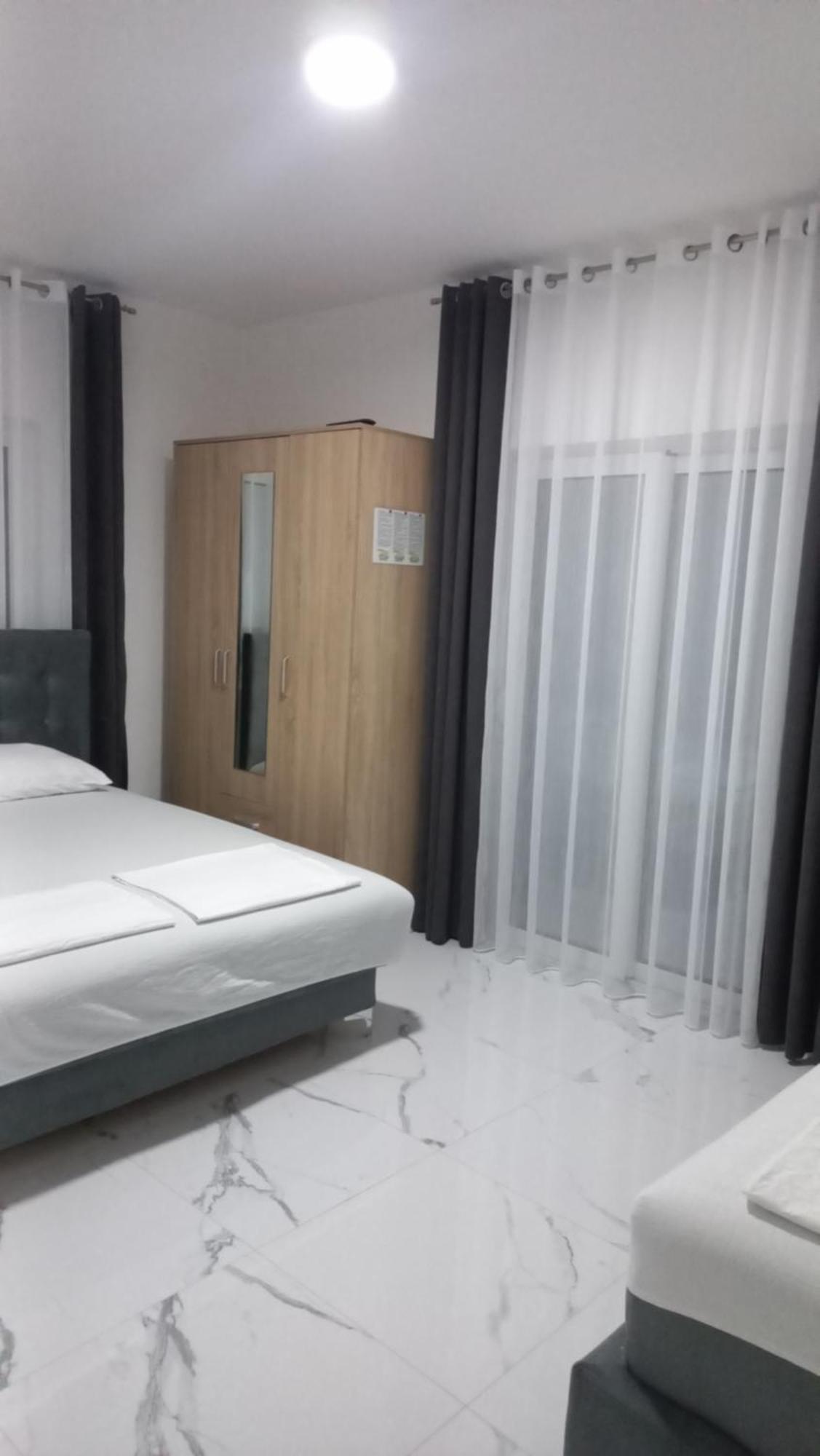 Apartments Armini Ulcinj Exterior foto